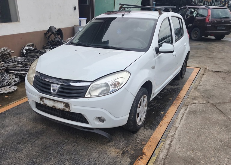 Dacia Sandero benzines
