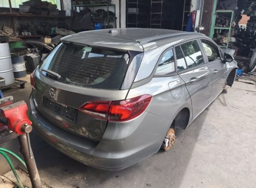 Opel Astra K 2016 évjárat 1.6 CDTI