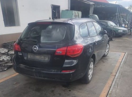 Opel Astra J A14XER