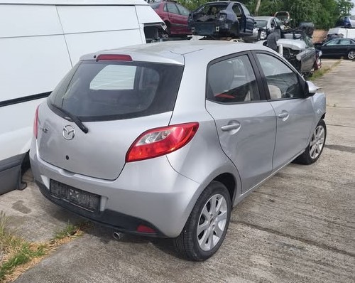 Mazda 2 2012 évjárat Benzines