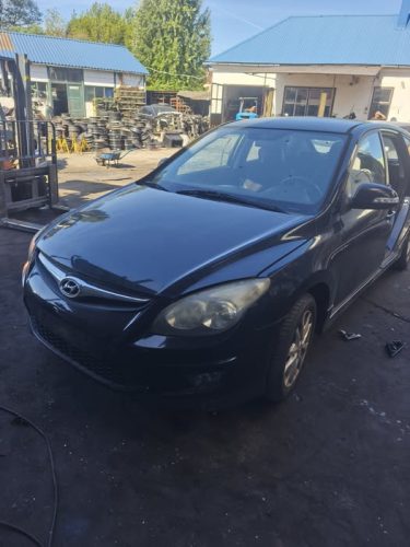 Hyundai I30  Benzines