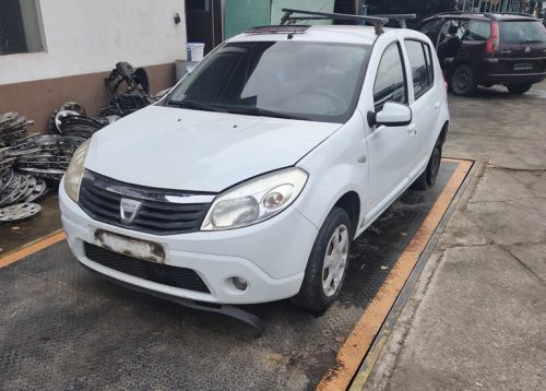 Dacia Sandero benzines