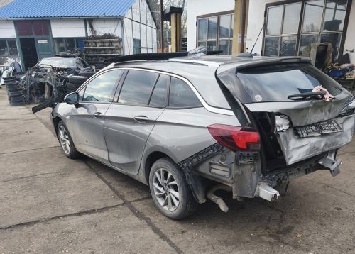 Opel Astra K 2017 évjáratú 1.6CDTI