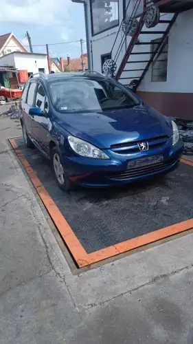 Peugeot 307 kombi 2.0 B 16V
