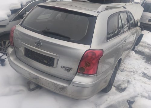 Toyota Avensis T25 2.0 D4D