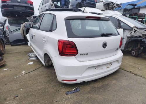 Volkswagen Polo 2015 évjáratú 6R 1.4 Tv