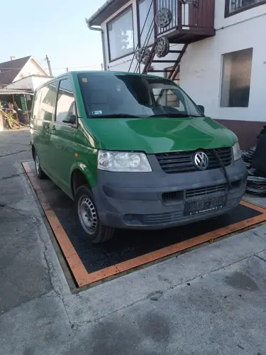 Volkswagen Transporter T5 1.9PDTDI